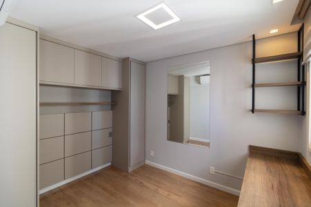 Apartamento para alugar com 84m², 2 quartos e 2 vagas Apartamento para alugar com 84m², 2 quartos e 2 vagasQuarto