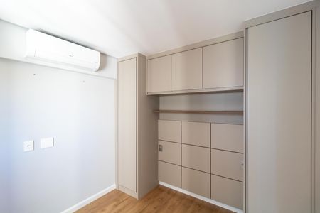 Apartamento para alugar com 84m², 2 quartos e 2 vagas Apartamento para alugar com 84m², 2 quartos e 2 vagasQuarto