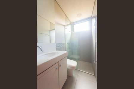 Casa de condomínio à venda com 2000m², 4 quartos e 4 vagas Casa de condomínio à venda com 2000m², 4 quartos e 4 vagasBanheiro suite 2
