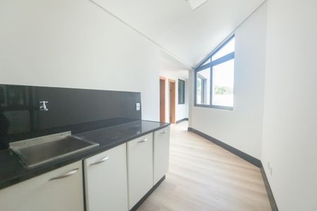 Casa de condomínio à venda com 2000m², 4 quartos e 4 vagas Casa de condomínio à venda com 2000m², 4 quartos e 4 vagasCozinha