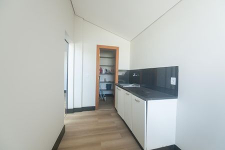Casa de condomínio à venda com 2000m², 4 quartos e 4 vagas Casa de condomínio à venda com 2000m², 4 quartos e 4 vagasÁrea de Serviço