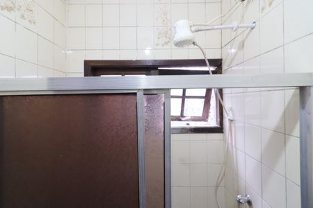 Casa para alugar com 450m², 3 quartos e 6 vagasBanheiro da suite 1