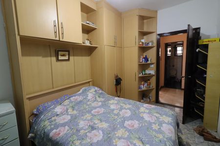 Casa para alugar com 450m², 3 quartos e 6 vagasQuarto