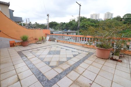 Casa para alugar com 450m², 3 quartos e 6 vagasVaranda