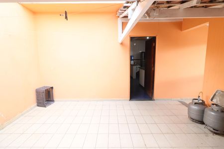 Casa para alugar com 450m², 3 quartos e 6 vagasÁrea de Serviço
