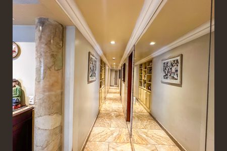 Apartamento para alugar com 282m², 4 quartos e 3 vagas