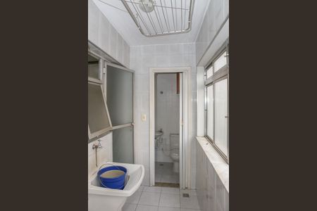 Apartamento à venda com 68m², 3 quartos e 1 vagaÁrea de Serviço