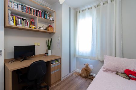 Apartamento à venda com 64m², 2 quartos e 1 vagaQuarto 2
