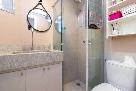 Apartamento à venda com 64m², 2 quartos e 1 vagaBanheiro 2