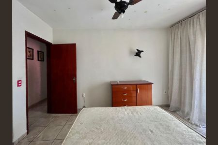 Casa à venda com 230m², 2 quartos e 3 vagasQuarto 3