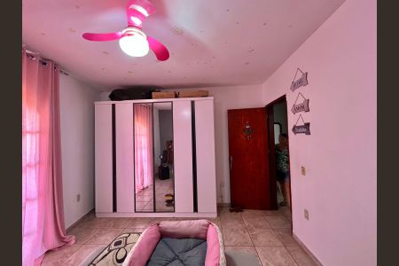 Casa à venda com 230m², 2 quartos e 3 vagasQuarto 2