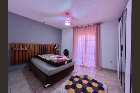Casa à venda com 230m², 2 quartos e 3 vagasQuarto 2