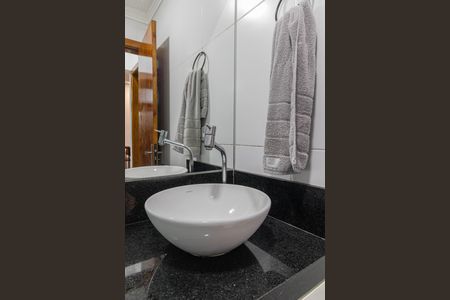 Apartamento à venda com 35m², 2 quartos e 1 vagaBanheiro social