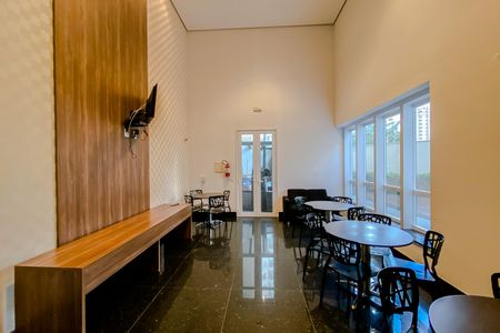 Apartamento à venda com 45m², 1 quarto e 1 vaga Apartamento à venda com 45m², 1 quarto e 1 vagaÁrea comum - Salão de festas