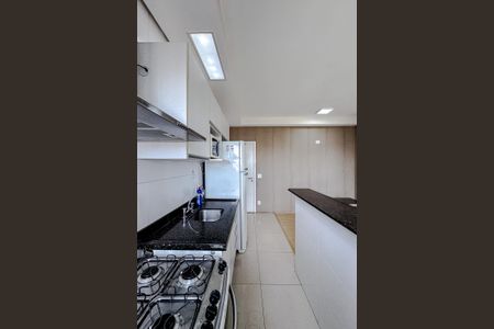 Apartamento à venda com 45m², 1 quarto e 1 vaga Apartamento à venda com 45m², 1 quarto e 1 vagaCozinha e Área de Serviço