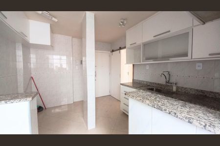 Apartamento à venda com 53m², 2 quartos e 1 vagaCozinha
