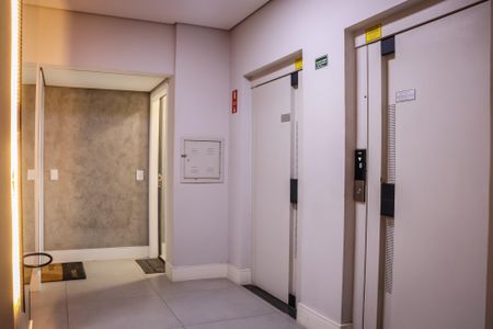 Apartamento à venda com 144m², 3 quartos e 2 vagasHall Social