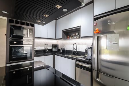 Apartamento à venda com 144m², 3 quartos e 2 vagasCozinha