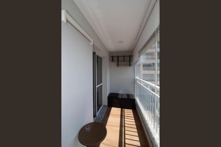 Varanda - Sala de kitnet/studio para alugar com 1 quarto, 38m² em Centro, Guarulhos