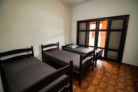 Casa para alugar com 1000m², 5 quartos e 3 vagas