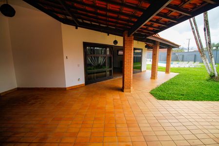 Casa para alugar com 1000m², 5 quartos e 3 vagas