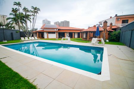 Casa para alugar com 1000m², 5 quartos e 3 vagas