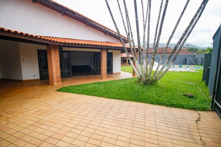 Casa para alugar com 1000m², 5 quartos e 3 vagas