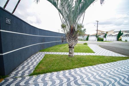 Casa para alugar com 1000m², 5 quartos e 3 vagas