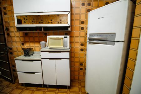 Casa para alugar com 1000m², 5 quartos e 3 vagas