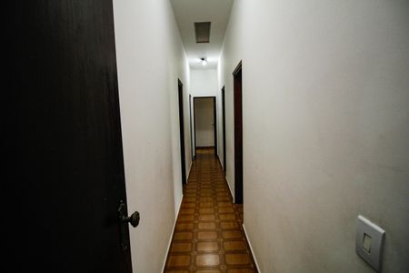 Casa para alugar com 1000m², 5 quartos e 3 vagas