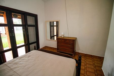 Casa para alugar com 1000m², 5 quartos e 3 vagas