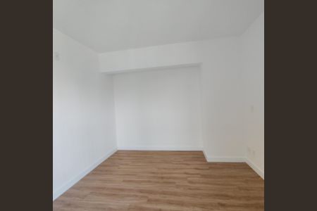 Quarto de apartamento à venda com 2 quartos, 69m² em Vila Assunção, Santo André