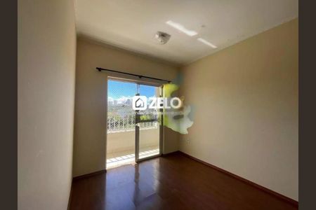 Apartamento à venda com 77m², 3 quartos e 1 vagaFoto 03
