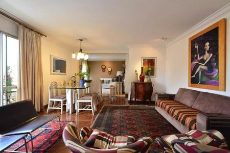 Apartamento à venda com 220m², 3 quartos e 3 vagasFoto 05
