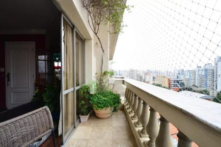 Apartamento à venda com 220m², 3 quartos e 3 vagasFoto 32