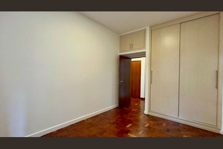Apartamento para alugar com 120m², 2 quartos e 1 vaga Apartamento para alugar com 120m², 2 quartos e 1 vagaQuarto 2