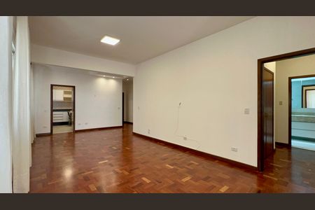 Apartamento para alugar com 120m², 2 quartos e 1 vaga Apartamento para alugar com 120m², 2 quartos e 1 vagaSala