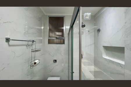 Apartamento para alugar com 120m², 2 quartos e 1 vaga Apartamento para alugar com 120m², 2 quartos e 1 vagaBanheiro