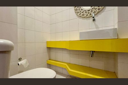 Apartamento para alugar com 120m², 2 quartos e 1 vaga Apartamento para alugar com 120m², 2 quartos e 1 vagaLavabo