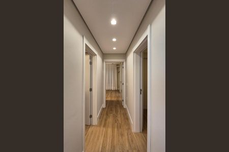 Apartamento para alugar com 167m², 3 quartos e 3 vagasCorredor 