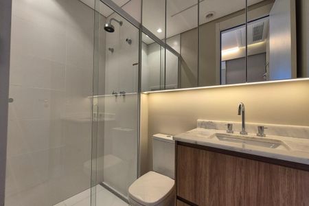 Apartamento para alugar com 167m², 3 quartos e 3 vagasBanheiro da Suíte 1