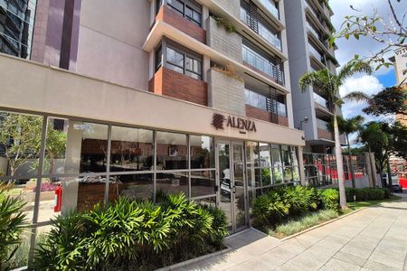 Apartamento para alugar com 167m², 3 quartos e 3 vagasFachada e Portaria 