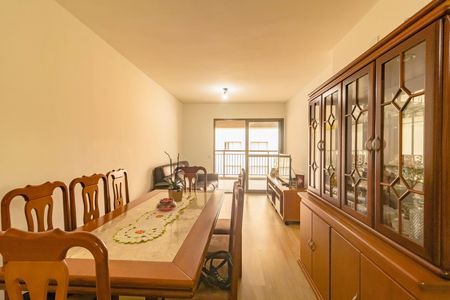 Apartamento à venda com 95m², 3 quartos e 1 vaga