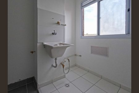 Lavanderia de apartamento para alugar com 2 quartos, 37m² em Vila Jaraguá, São Paulo