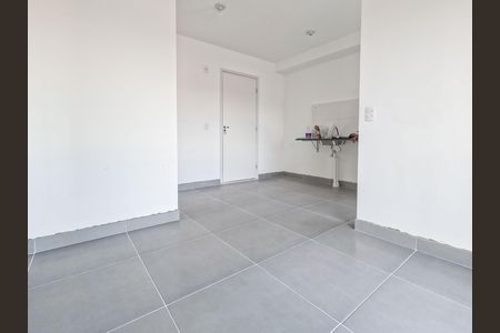 Apartamento para alugar com 37m², 2 quartos e sem vaga Apartamento para alugar com 37m², 2 quartos e sem vagaSala