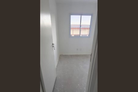 Quarto de apartamento para alugar com 2 quartos, 37m² em Vila Jaraguá, São Paulo