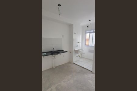 Cozinha de apartamento para alugar com 2 quartos, 37m² em Vila Jaraguá, São Paulo