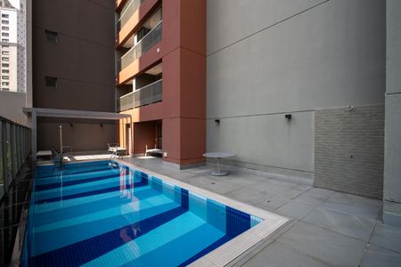 Studio à venda com 24m², 1 quarto e sem vagaÁrea comum - Piscina