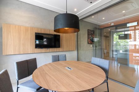 Studio à venda com 24m², 1 quarto e sem vaga Studio à venda com 24m², 1 quarto e sem vagaSala de Reuniões