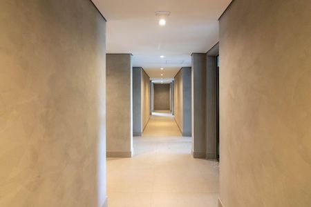 Studio à venda com 24m², 1 quarto e sem vaga Studio à venda com 24m², 1 quarto e sem vagaHall de entrada